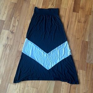 Chevron Maxi skirt